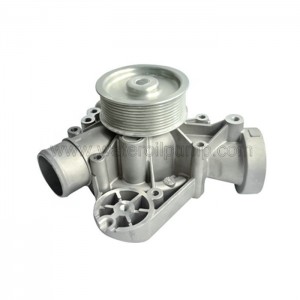 Excavator Water Pump Used For 04901740